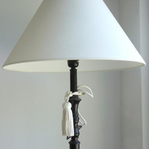 Stehlampe Flamant